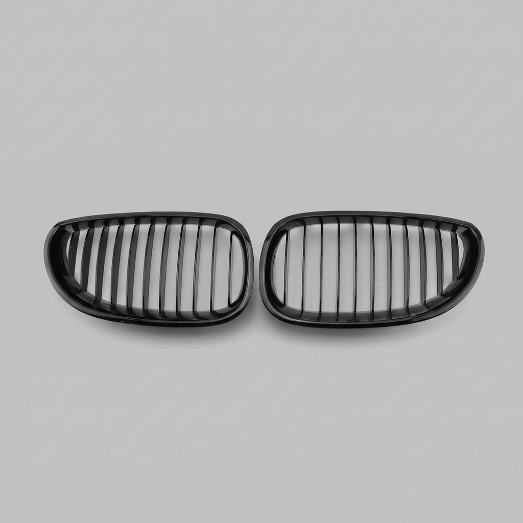 フロントグリル - BMW 5シリーズ E60